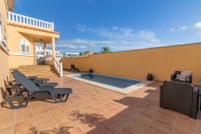 Villa en San Bartolomé de Tirajana - Villa para 8 personas a 900 m de la playa