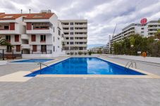 Apartamento en Playa de Las Americas - Apartamento de 2 dormitorios a 1 km de la playa