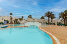 Apartamento en Corralejo - Apartamento con piscina a 500 m de la playa