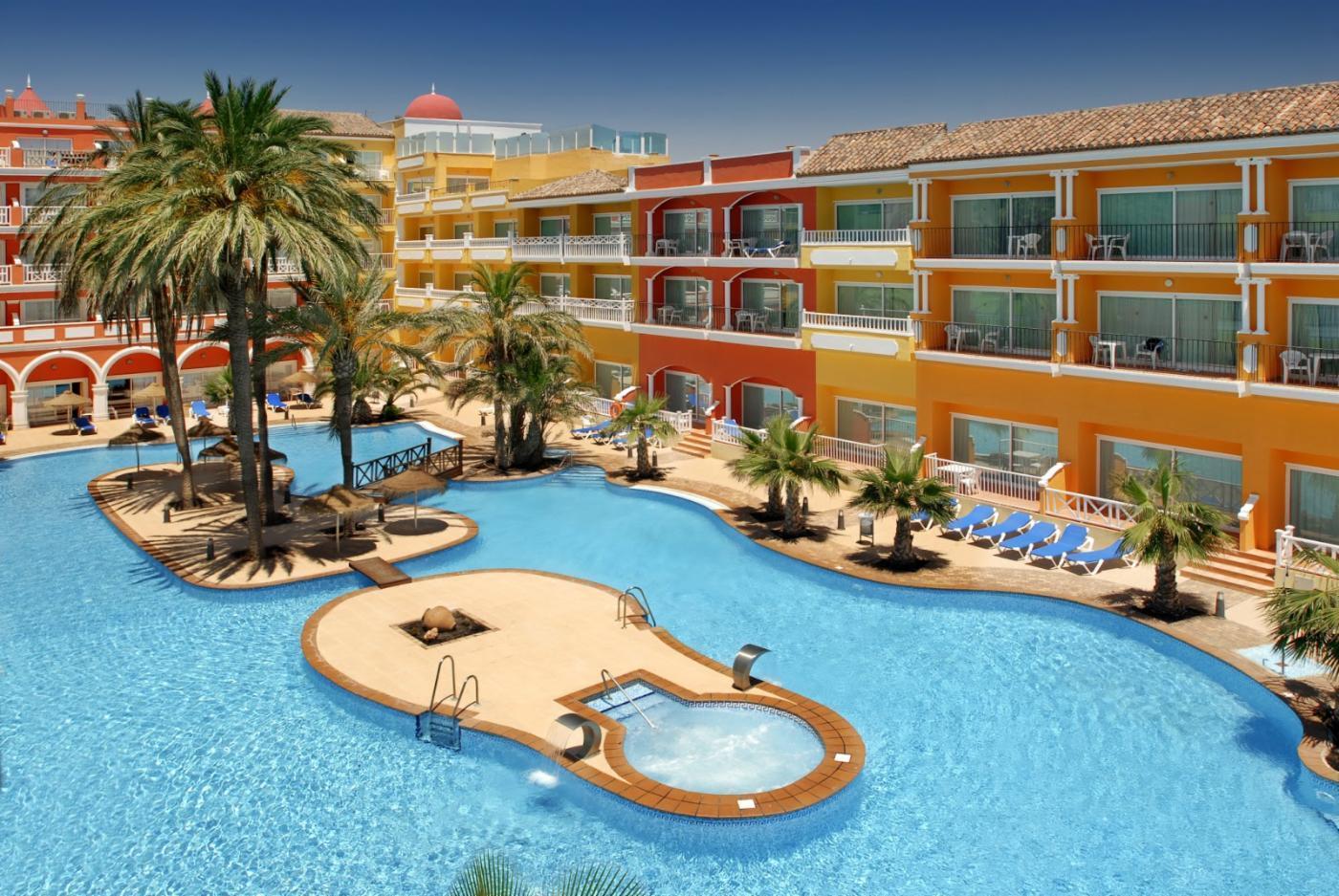 Hotel Mediterraneo Bay Hotel & Resort 40*